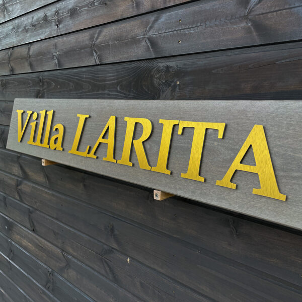 Mājas norāde - mājas nosaukums